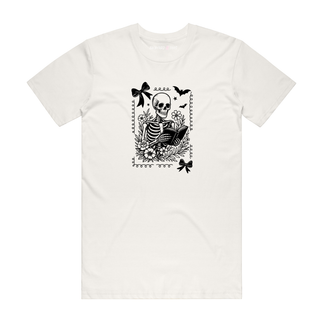 Skeleton Reading Book - Halloween T-Shirt - Natural